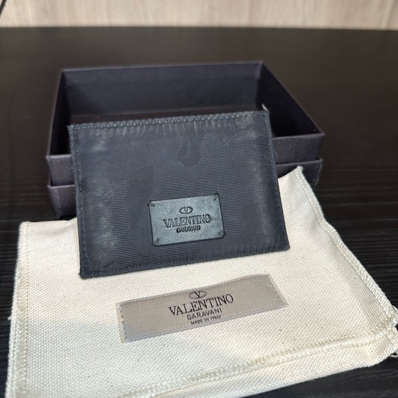 Valentino Cardholder - Picture 1 of 3